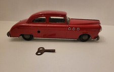 martinan larnaude ML Voiture Tôle version avec phare qui s'éclaire