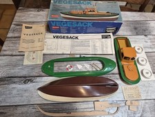 BATEAU GRAUPNER VEGESACK ADOLF BERMPOHL