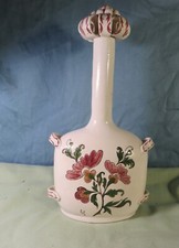 Originale bouteille en faïence signée décor floral & superbe bouchon  barbotine