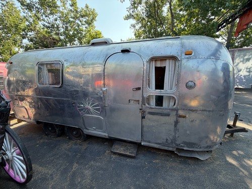 1973 airstream retro - retro, vintage
