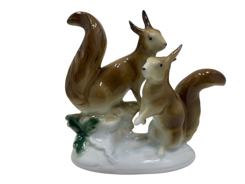 Figurine porcelaine - , de