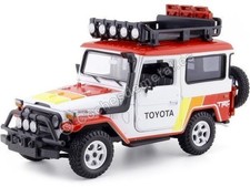 1974 Toyota FJ40 Hard Top Off