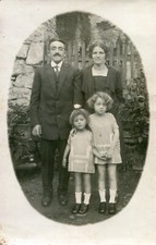 Carte PHoto de famille en extérieur par studio HG Daloz à MONTBARD