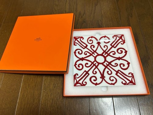 Assiette carrée hermes - assiette,