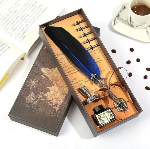 Ensemble stylo plumes - ,