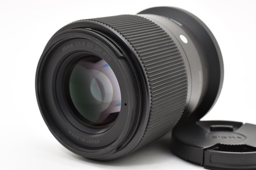 Objectif sigma 30mm 4 dc - sigma, f/1.4