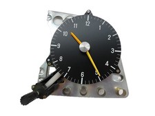Compteur de vitesse, horloge