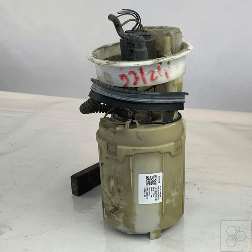 Pompe essence avec - à,
