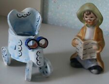 LOT DE 2 BIBELOTS DE VITRINE