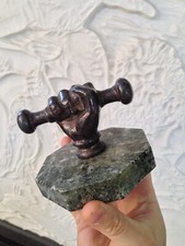 Presse papier sculpture main