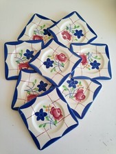 8 SUPERBES ET RARES assiettes