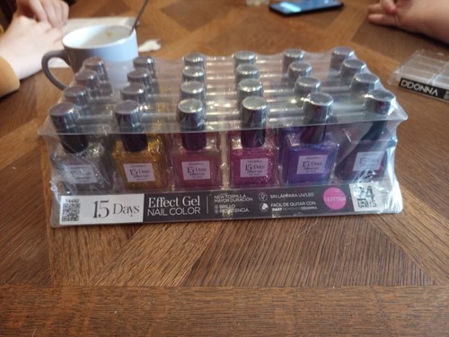 Lot vernis à ongles - 24,