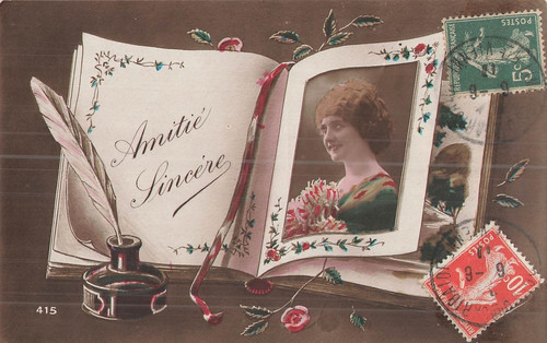 Livre ouvert amitie femme - ouvert,