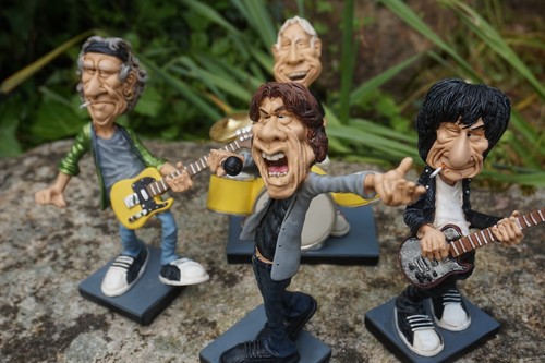 841 0001 figurine caricature - ,