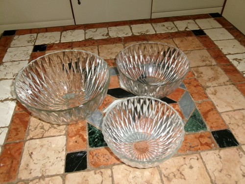Lot trois saladiers gigognes - lot,
