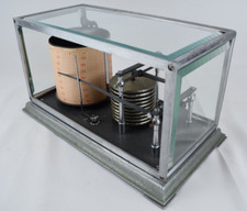 ANCIEN BAROGRAPHE ENREGISTREUR A ROULEAU CHROME VERRE BISEAUTE JULES RICHARD ?