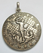 Ancienne médaille Saint Michel terrassant le Dragon (Mont St Michel) bijou 1A