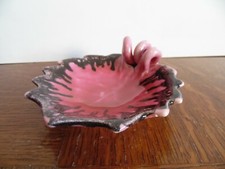 Vide poche en faience de Vallauris forme de feuille - signé Helene Ugo