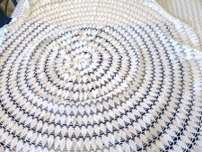 NAPPE RONDE FAIT MAIN EN COTON