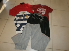 TRÈS JOLI LOT DE 5 VETEMENTS