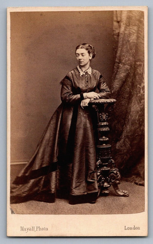 Cdv 1865 jeune élégante - jeune,