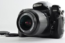 Nikon D200 10.2MP avec AF-S
