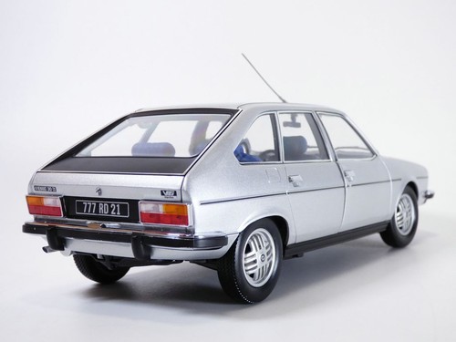 Renault r30 gris - 30,