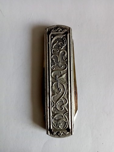 Couteau manucure m f - de,