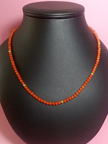 Collier carats corail - or,