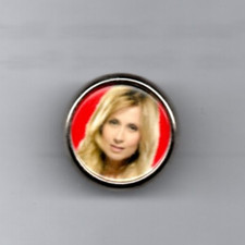 LARA FABIAN Pin's pins rond