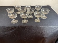 10 Coupes a champagne baccarat