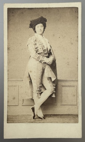 Louise marquet danseuse à - danseuse,