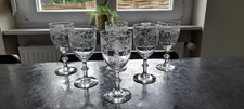 6 ANCIENS VERRES A PIED EN