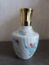 LAMPE BERGER a décors de fleurs ,vintage MA MAINTENON , PILLIVUYT(ch)