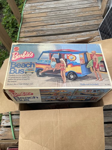 Barbies beach bus box only - barbies,