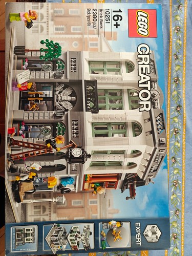Lego creator 10251 - lego,