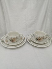 Service à thé Wedgwood Peter Rabbit avec assiette du Japon