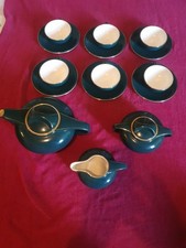 Superbe service " art déco ". Céramique LES SALINS. Vert Liseret doré. 