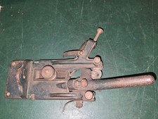 OUTILS ANCIENS - ART POPULAIRE : machine à avoyer les scies ruban