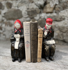 Statuettes en plâtre