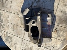 SUPPORT MOTEUR COTE BOITE DE