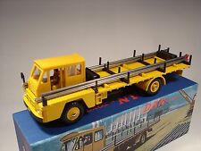 DAN TOYS Saviem porte fers