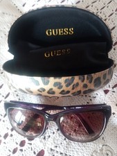 GUESS - LUNETTES DE SOLEIL FEMME "Papillon" tons mauve + ETUI LEOPARD - vintage
