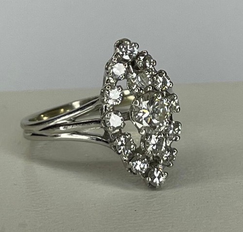 Bague marquise gris 18 - 18, k