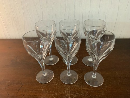 Verres vin blanc en - à,