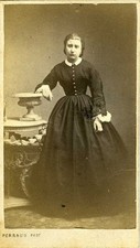 PERRAUD à MARSEILLE une jeune femme, CDV PHOTO carte de visite circa 1860