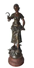 Statue Femme Moissonnante A LA Faucille  De Émile GUILLEMIN 