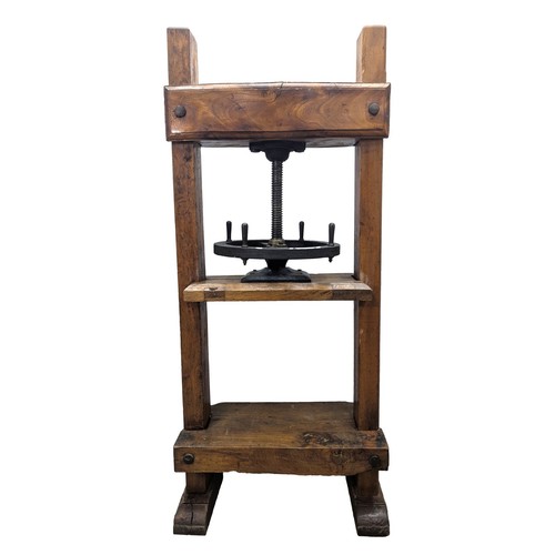 Monumentale presse