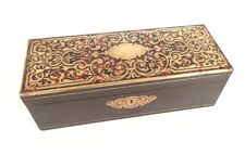 Boîte à gants marqueterie