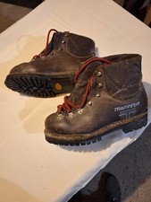 paire de chaussures "Trappeur"  t42